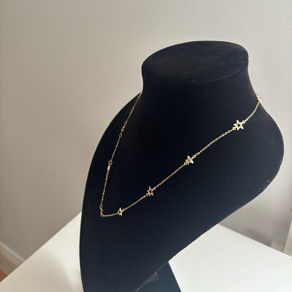Gold Star Station Necklace - Elegant Women’s Jewelry - Picture 4 of 6